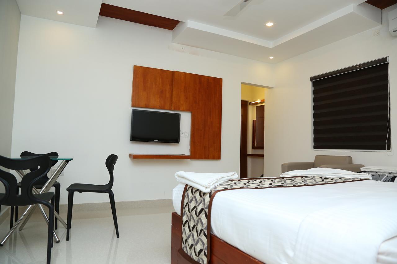 4U Business Hotel Ченнаи Экстерьер фото