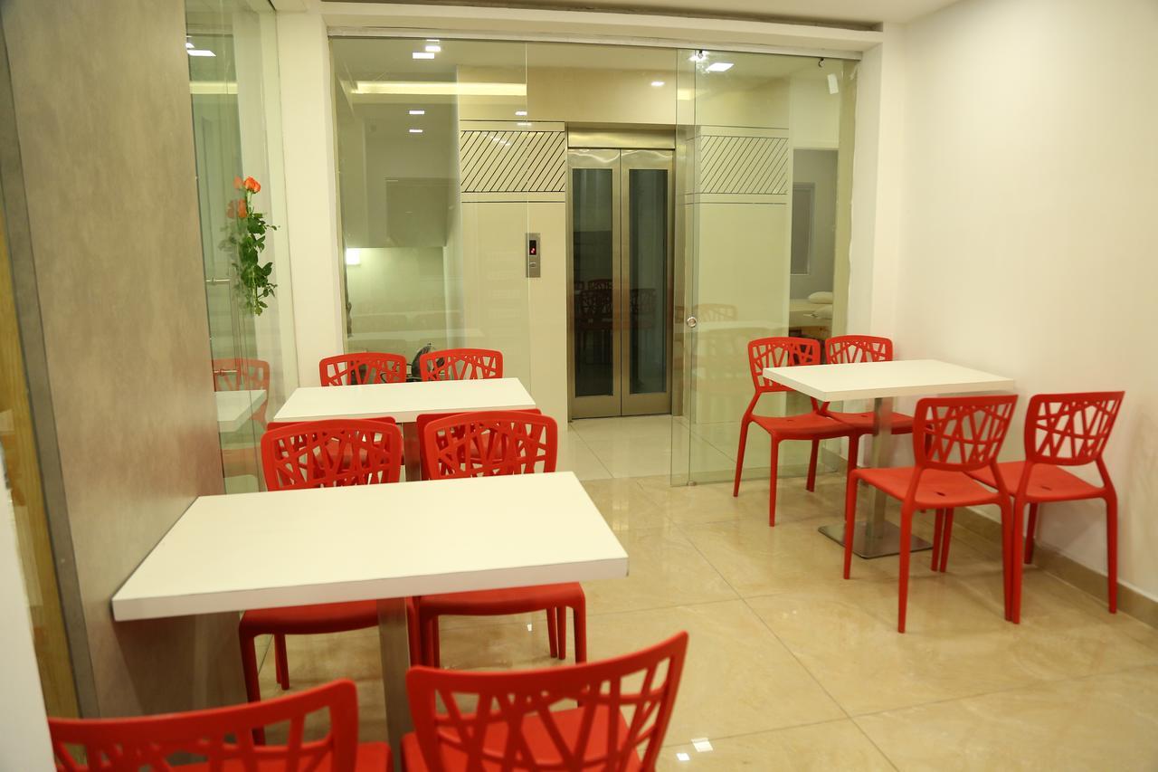 4U Business Hotel Ченнаи Экстерьер фото