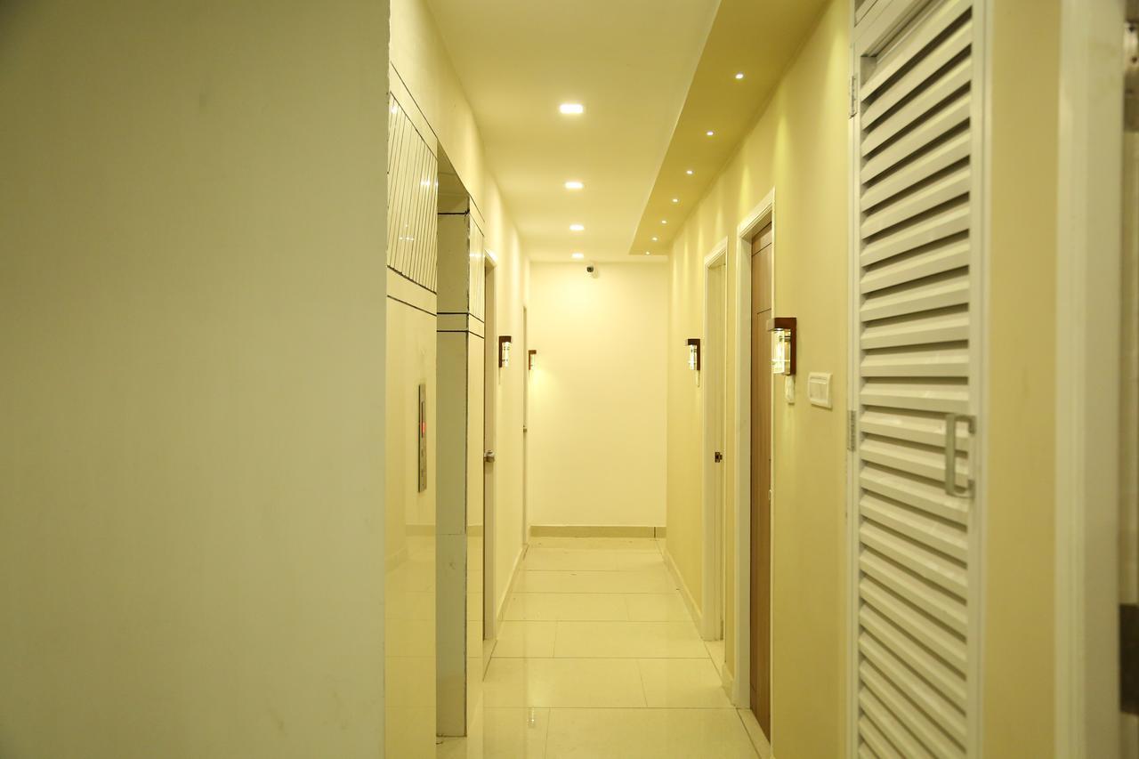 4U Business Hotel Ченнаи Экстерьер фото