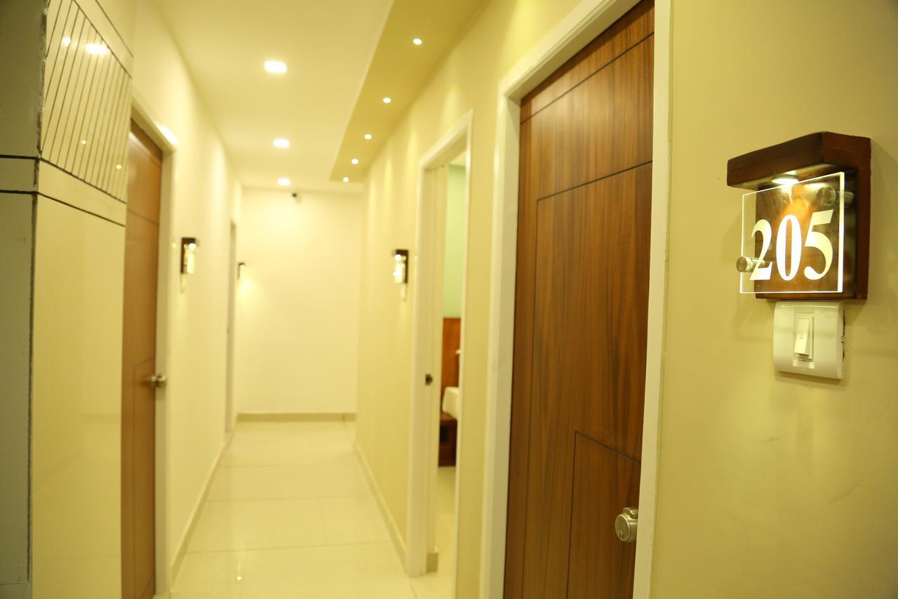 4U Business Hotel Ченнаи Экстерьер фото